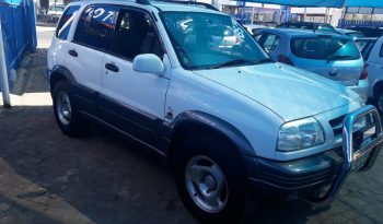 Suzuki Vitara 2001 full