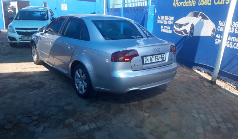 Audi A4 2008 full